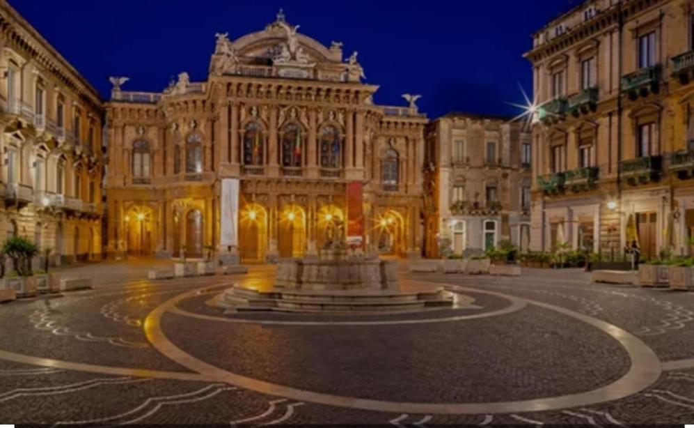 Bellini Luxury Suite Catania Exterior photo